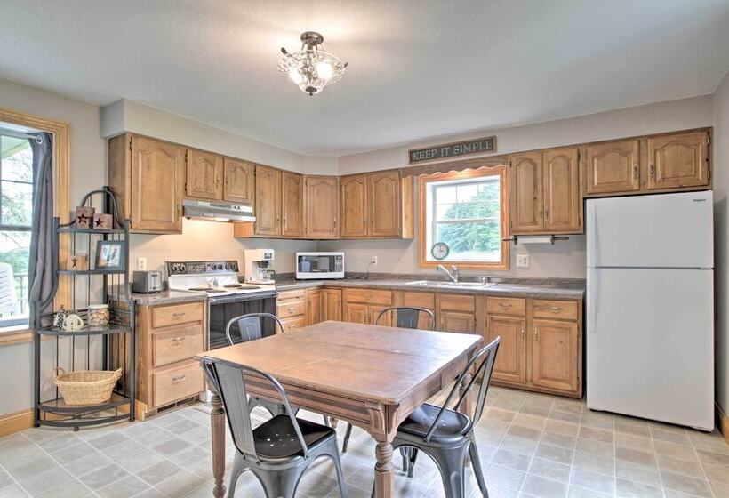 Pet Friendly Spring Grove Home W/serene Yard!