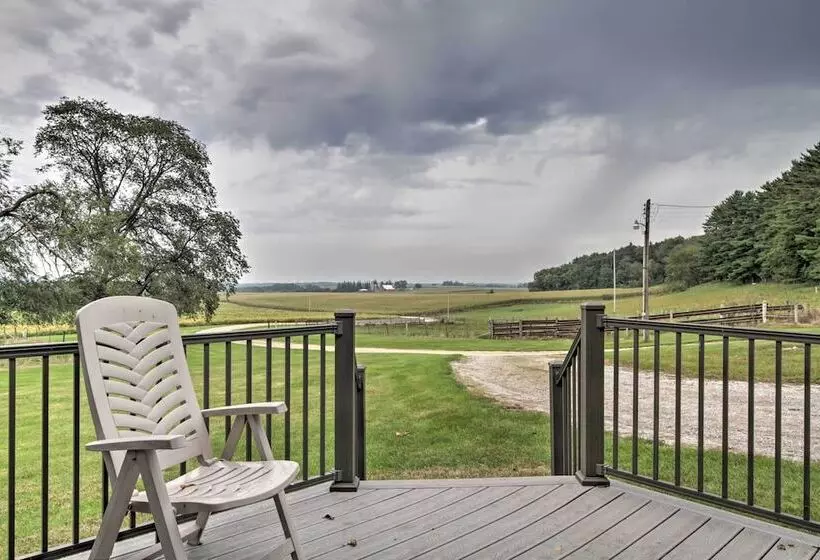 Pet Friendly Spring Grove Home W/serene Yard!