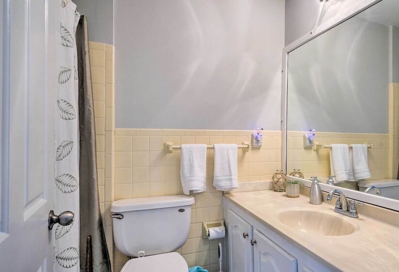 Tranquil River House W/ Grill & Views, Near Town!