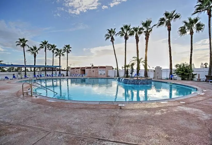 Port Isabel Cottage < 5 Mi To South Padre Island!