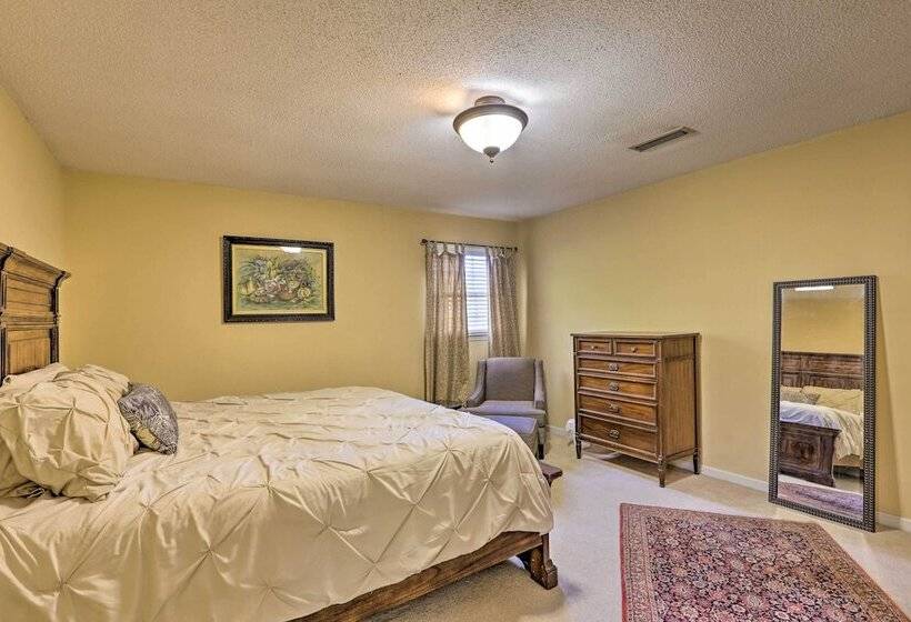 Quiet Dothan House With Fenced Yard + Fire Pit!