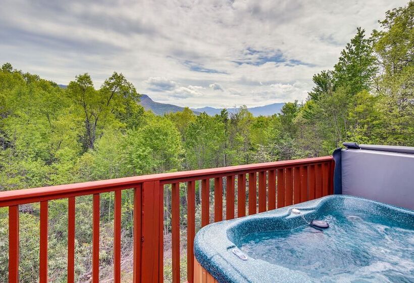 Quiet Gatlinburg Cabin W/ Lookout Decks & Hot Tub!