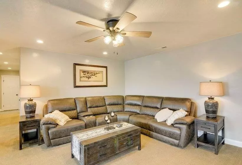 Ranch Escape W/ Patio ~ 21 Mi To Bryce Canyon