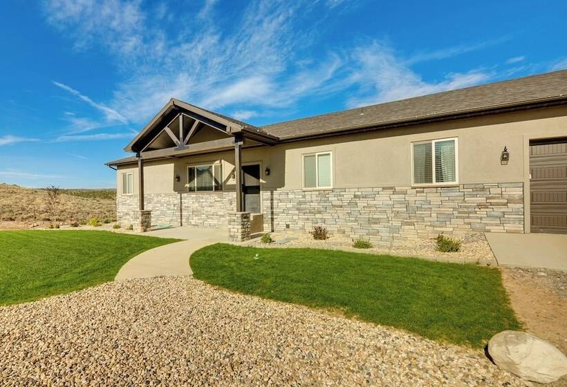 Ranch Escape W/ Patio ~ 21 Mi To Bryce Canyon