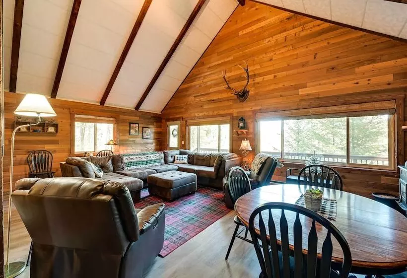 Secluded Garden Valley Cabin W/ Deck & Views!