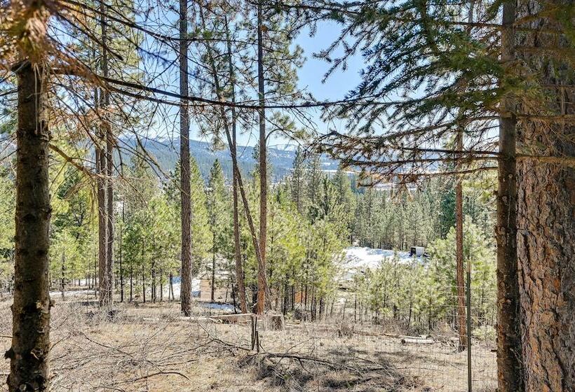 Secluded Garden Valley Cabin W/ Deck & Views!