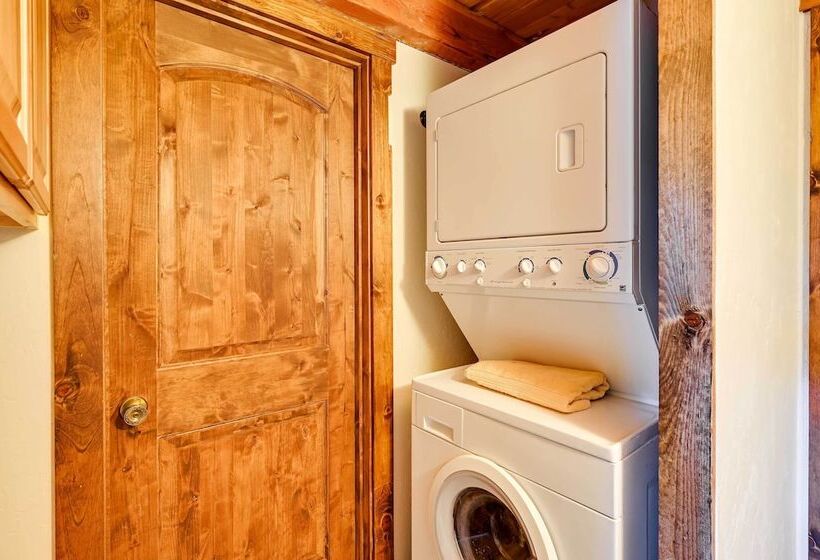 Secluded Garden Valley Cabin W/ Deck & Views!