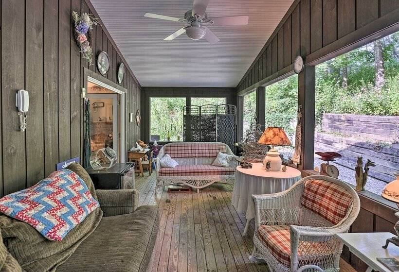 Serene Lodi Escape W/ Deck: Boat, Hike & Sip!