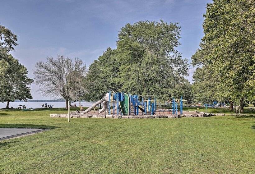 Serene Lodi Escape W/ Deck: Boat, Hike & Sip!