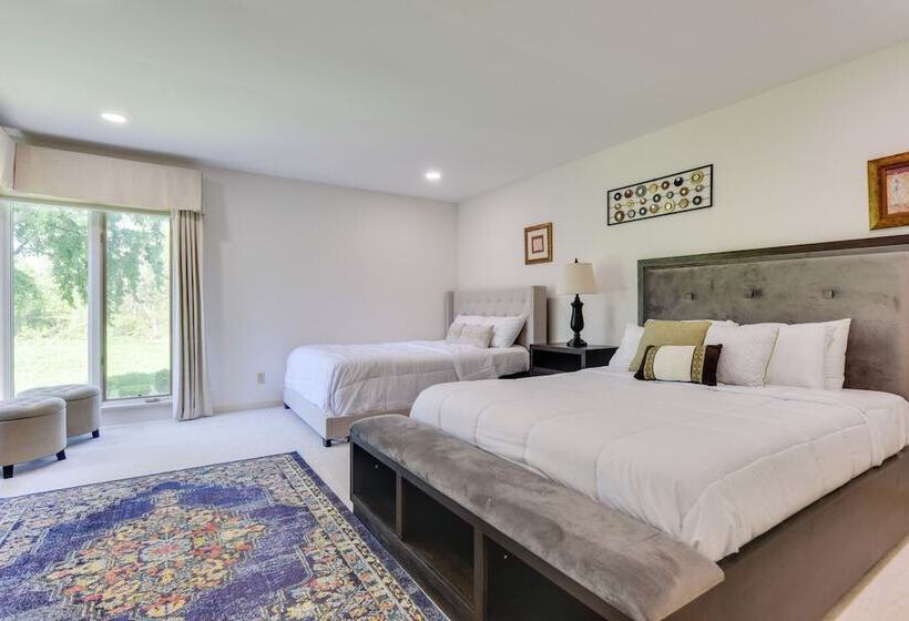 Spacious Buffalo Brick Home W/ Backyard!