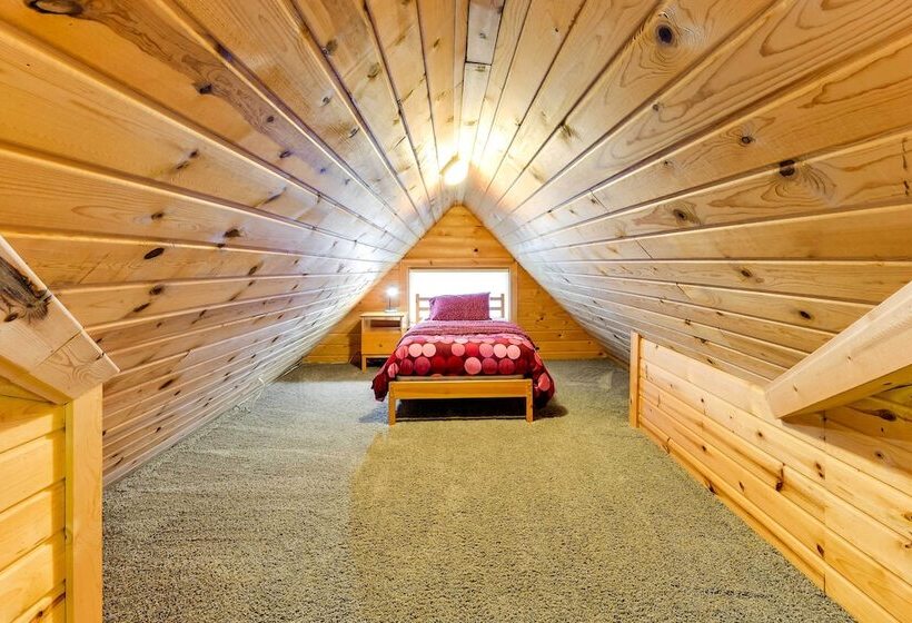 The Nest Gorgeous Waterfront La Conner Getaway!