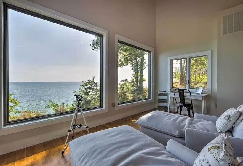 Tranquil Port Republic Home W/ Water Views!