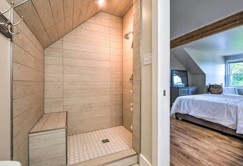 Tranquil Port Republic Home W/ Water Views!