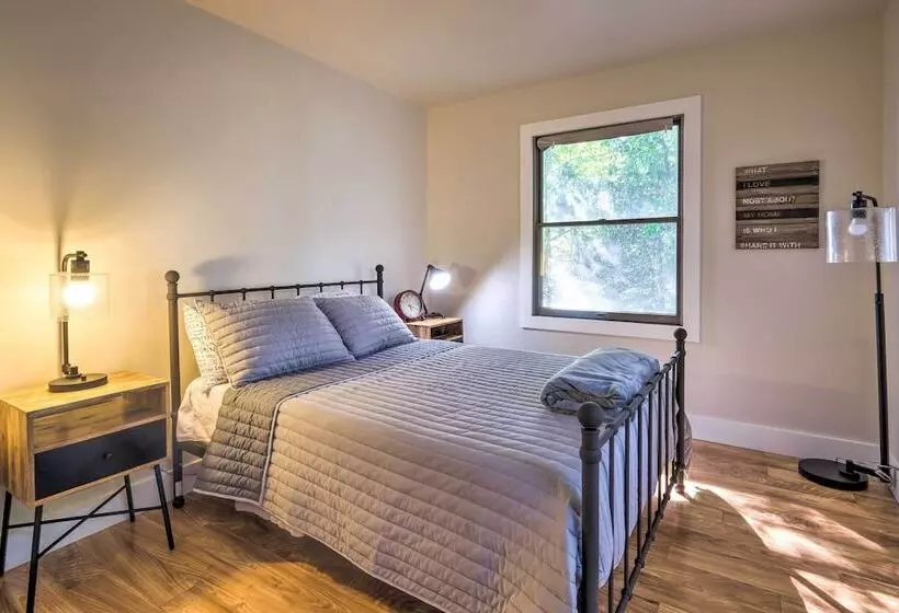 Tranquil Port Republic Home W/ Water Views!