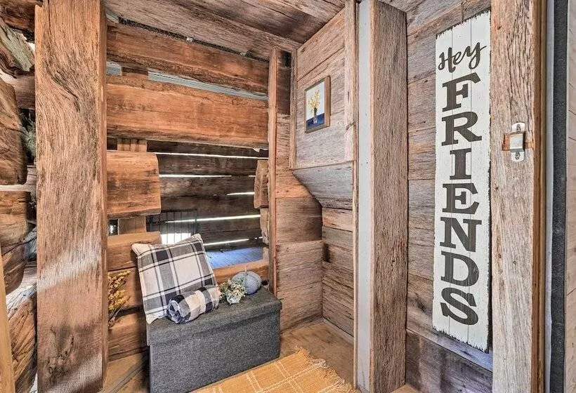 Unique Loft Cabin: Fire Pit & Fishing Access!