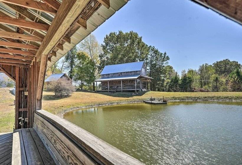 Unique Loft Cabin: Fire Pit & Fishing Access!