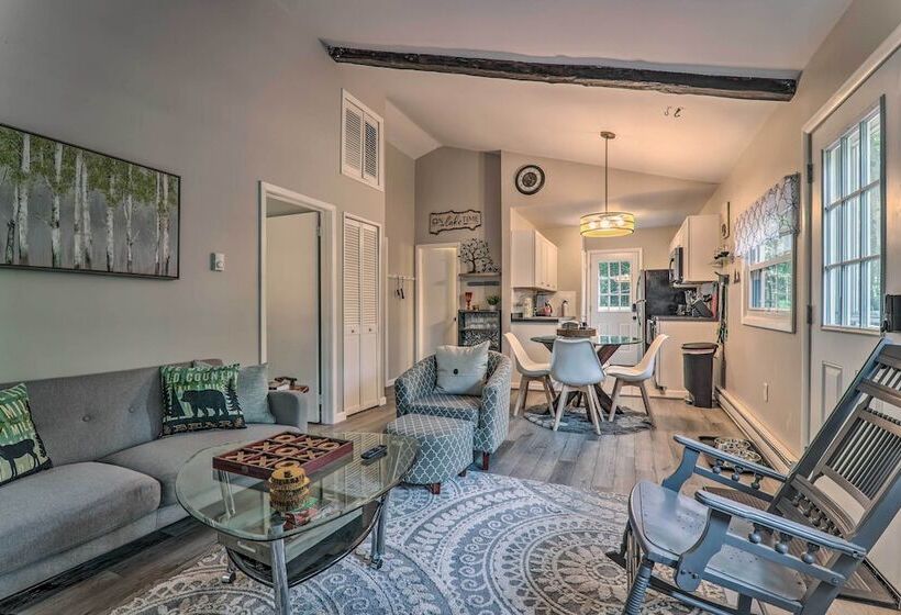 Fire Pit & Community Perks: Blakeslee Cottage!