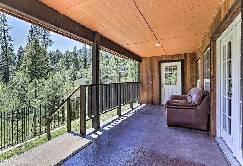 Updated Garden Valley Home W/ Fire Pit & Game Room