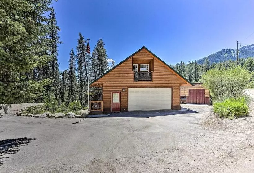 Updated Garden Valley Home W/ Fire Pit & Game Room