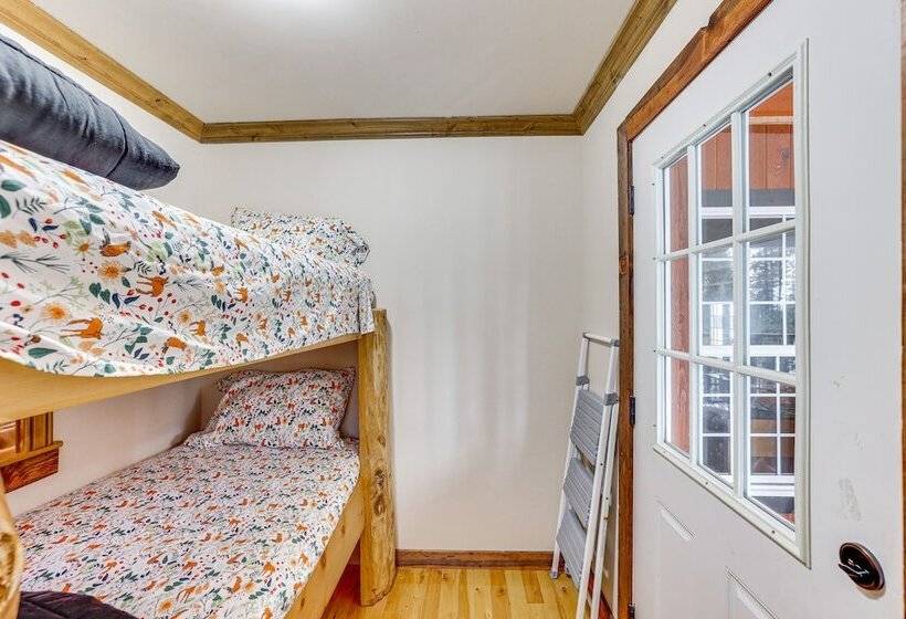 Updated Garden Valley Home W/ Fire Pit & Game Room