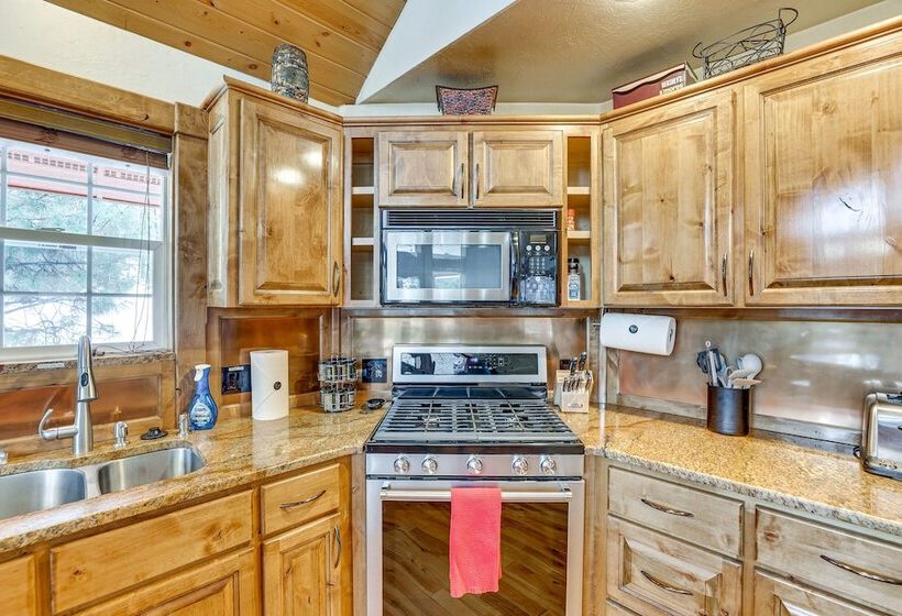 Updated Garden Valley Home W/ Fire Pit & Game Room