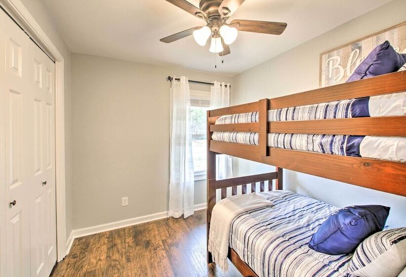 6 Mi To Nat L Park: Pet Friendly Hot Springs Home