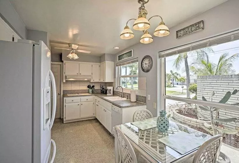 Canalfront House W/ Heated Pool & 2 Patios!