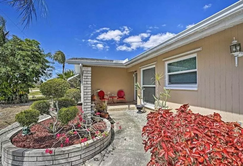 Canalfront House W/ Heated Pool & 2 Patios!