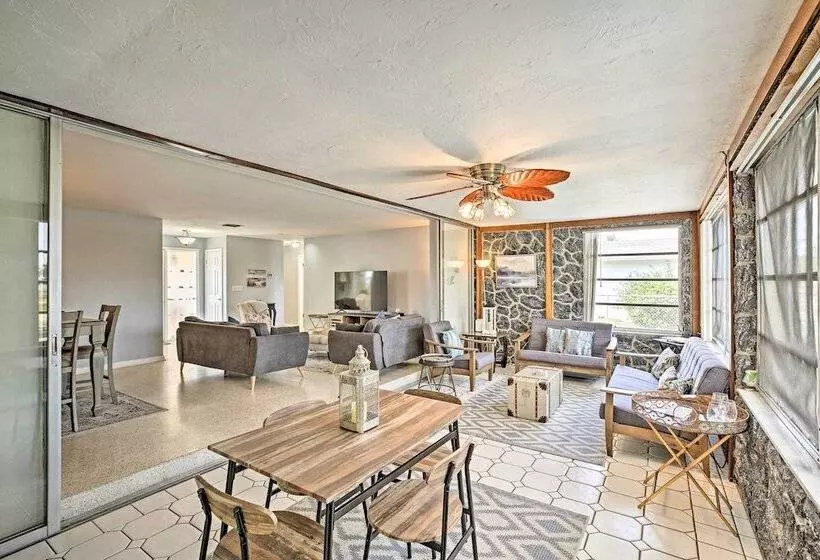 Canalfront House W/ Heated Pool & 2 Patios!