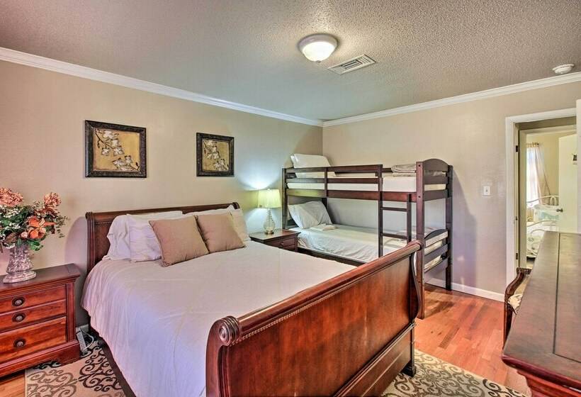 Central Hot Springs Family Home W/ Deck!