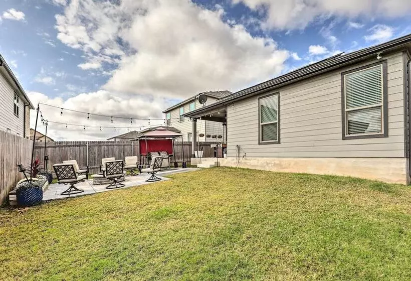 Charming Home Near Austin W/ Grill & Porch!