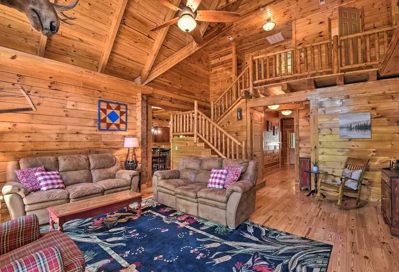 Charming Lake Hartwell Retreat W/ Gas Grill