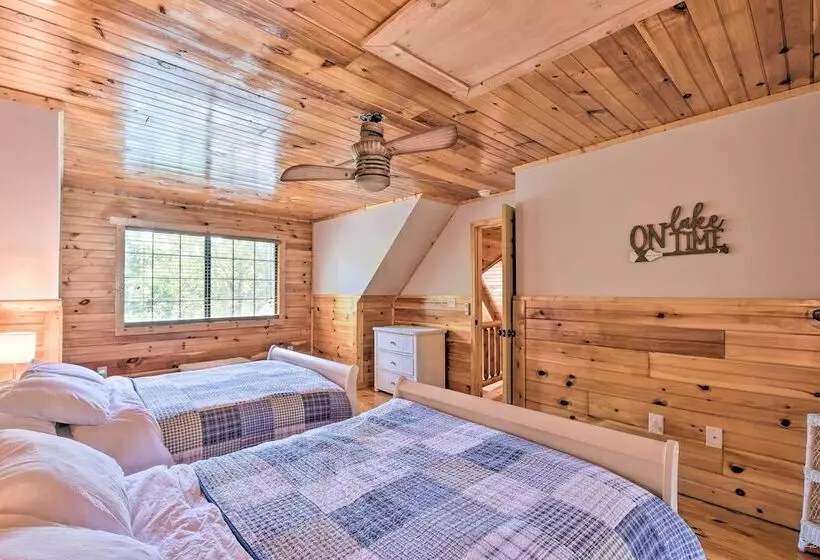 Charming Lake Hartwell Retreat W/ Gas Grill