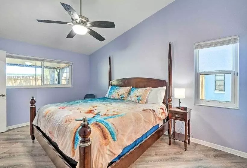 Clearwater Family Home W/ Private Hot Tub!