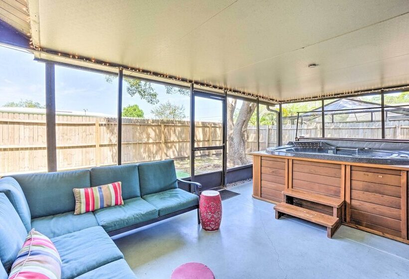 Clearwater Family Home W/ Private Hot Tub!