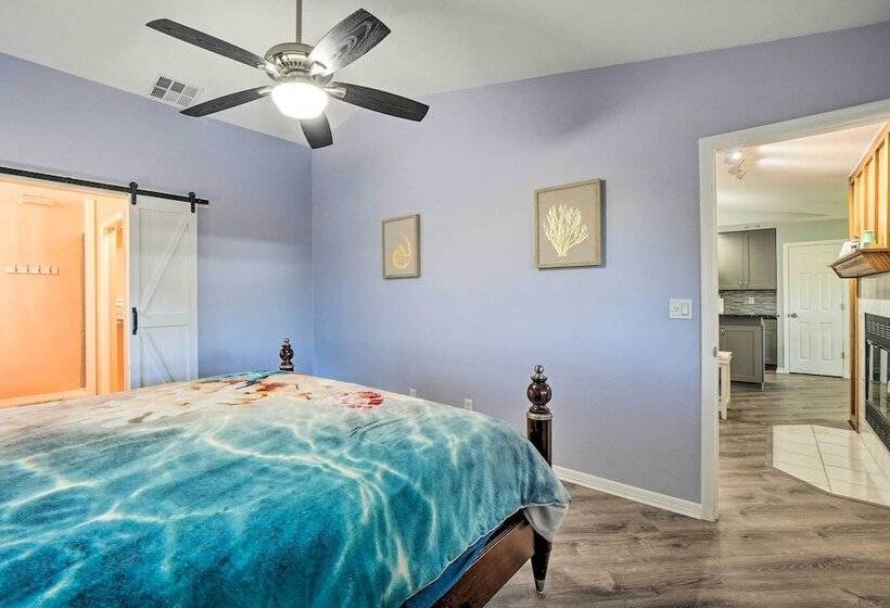 Clearwater Family Home W/ Private Hot Tub!