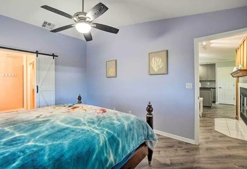 Clearwater Family Home W/ Private Hot Tub!