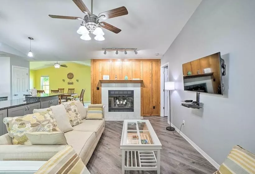 Clearwater Family Home W/ Private Hot Tub!