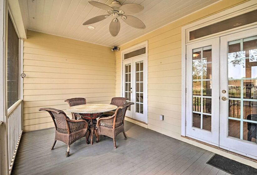 Cottage W/ Deck & Pool Access ~ 6 Mi To Beach