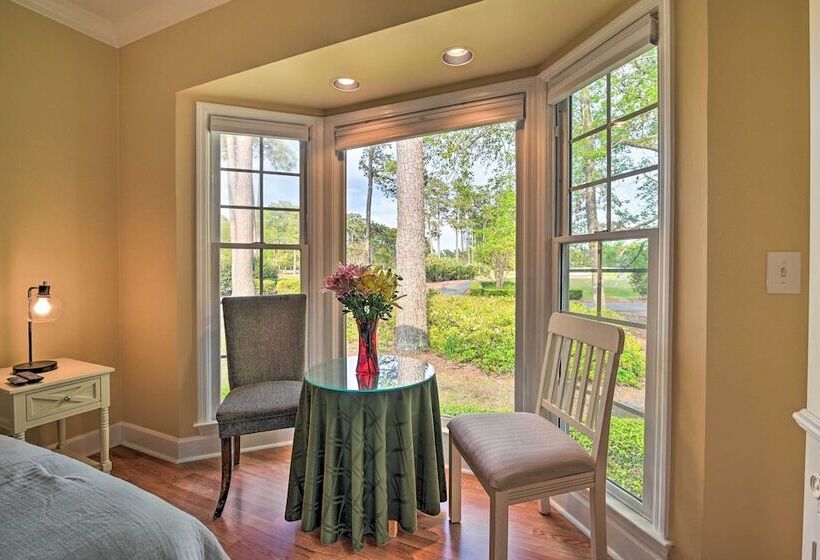 Cottage W/ Deck & Pool Access ~ 6 Mi To Beach