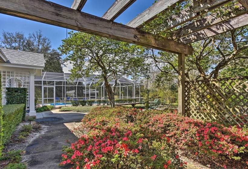 Cottage W/ Private Pool   Walk To Lake Wales!