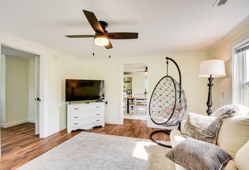 Cozy Fair Play Home W/ Deck 4 Mi To Lake Hartwell!