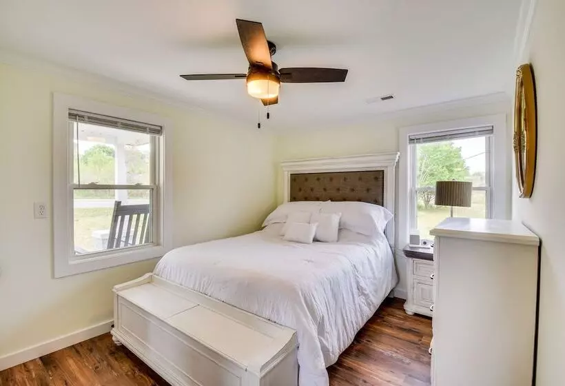 Cozy Fair Play Home W/ Deck 4 Mi To Lake Hartwell!