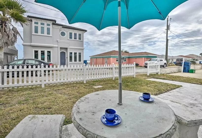 Cozy Ormond Beach Bungalow: Steps To The Sand