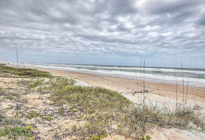 Cozy Ormond Beach Bungalow: Steps To The Sand
