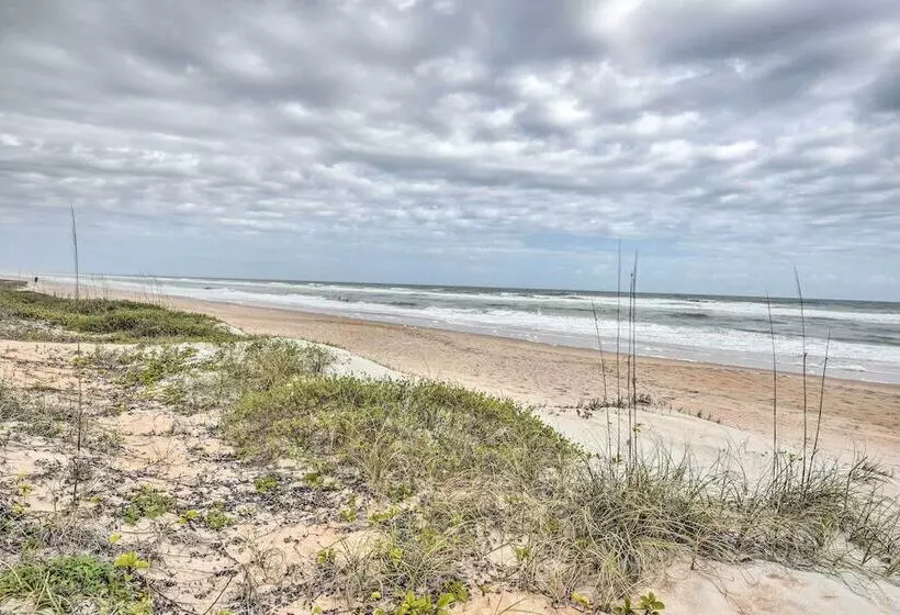Cozy Ormond Beach Bungalow: Steps To The Sand