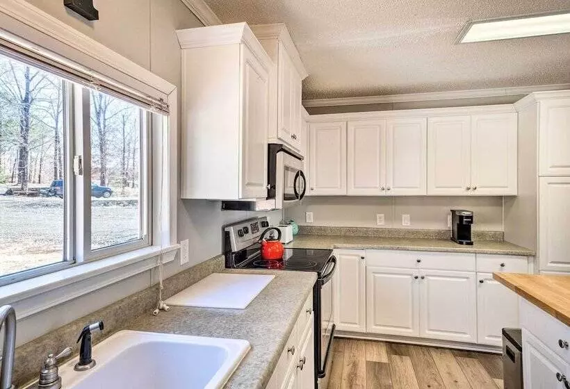 Cypress Point  Spacious Home: Pier & Boat Launch!