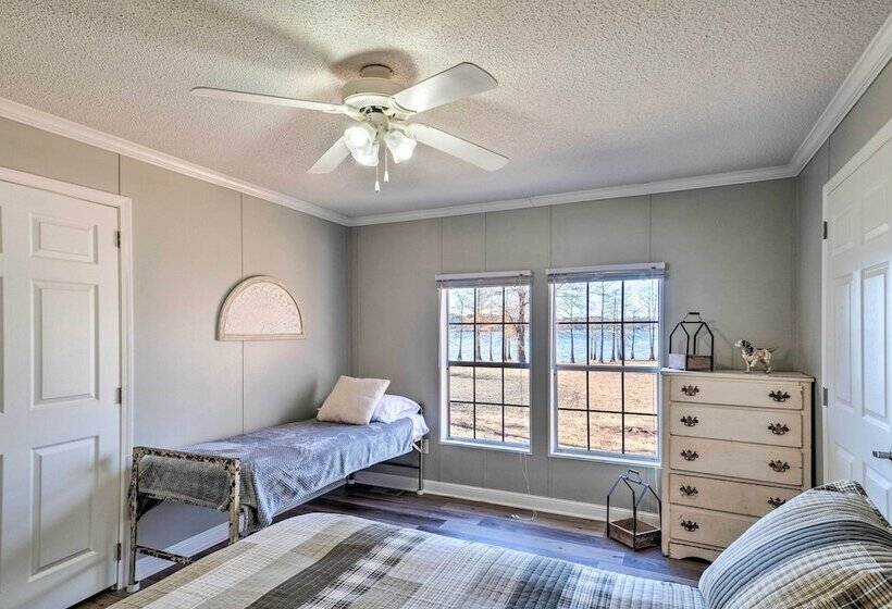 Cypress Point  Spacious Home: Pier & Boat Launch!