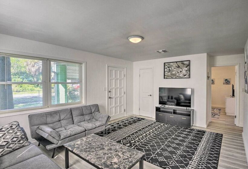 Daytona Beach Escape W/ Studio < 3 Mi To Beach!