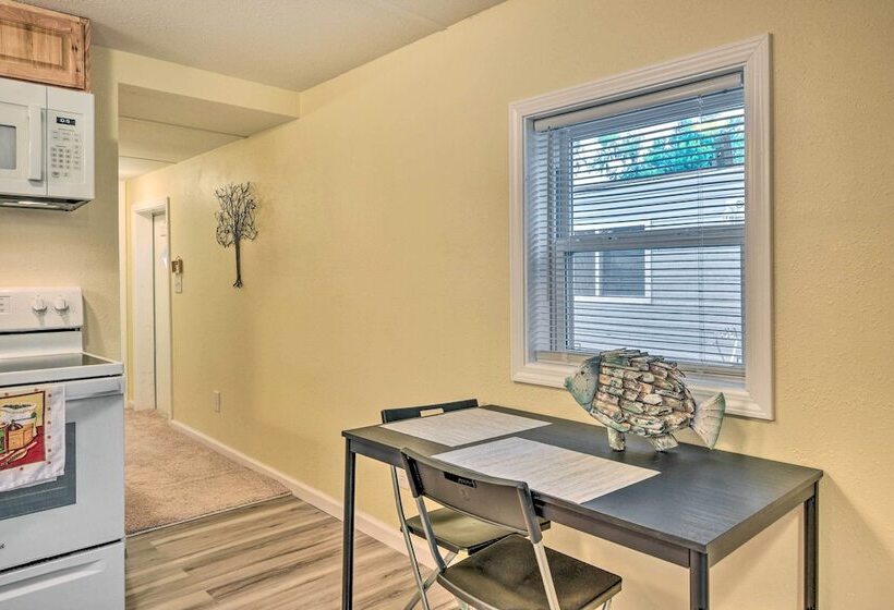 Daytona Beach Home < 4 Mi To Daytona Speedway!